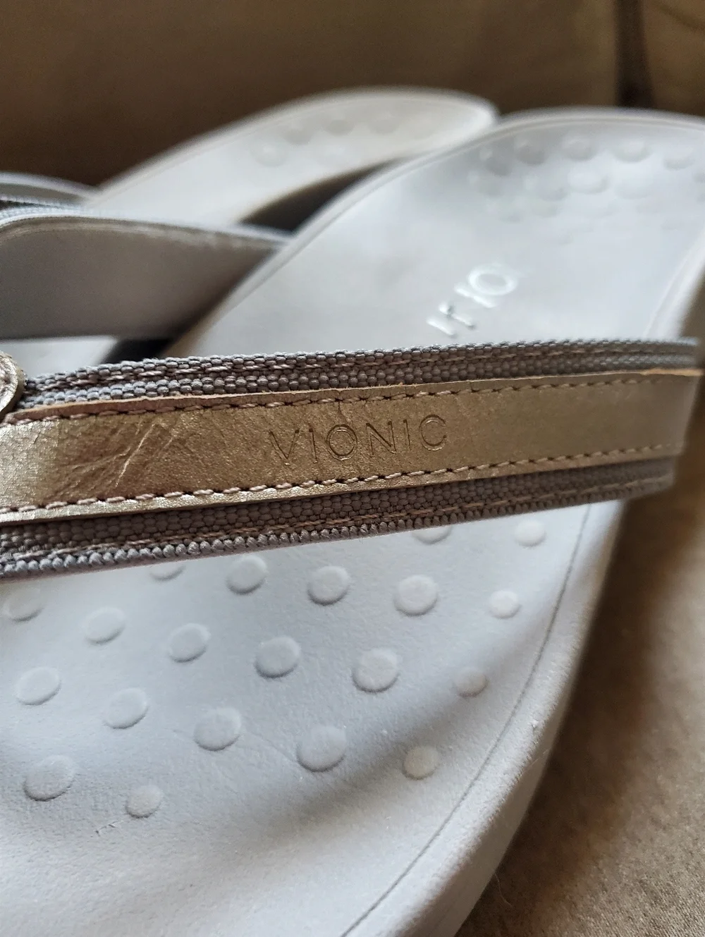 Vionic High Tide Platform Wedge Sandals In Pewter And Grey Size Womens 10